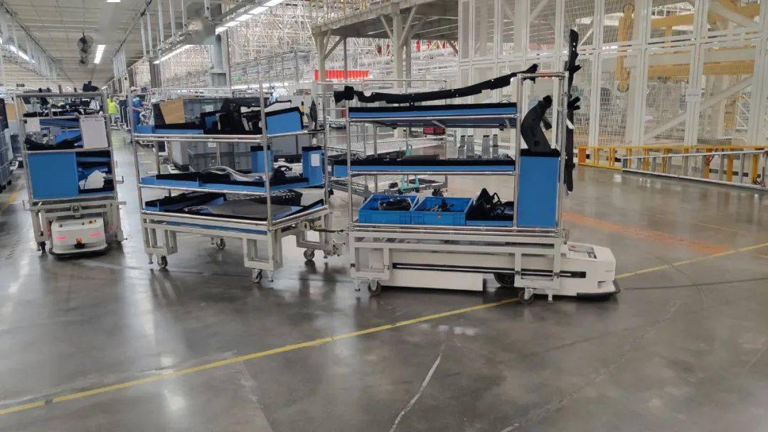 高端制造新探索 揭秘顛覆想象的超級工廠與物料搬運裝備智造革命
